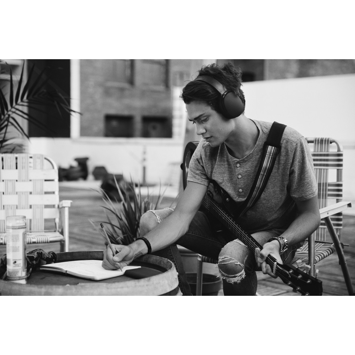 Skullcandy Hesh 3 Bluetooth Headset with Mic (Black)