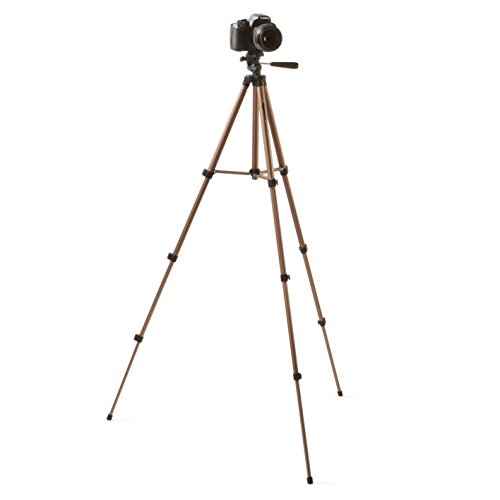 amazon basics 50-Inch Lightweight Tripod with Bag, Multicolor amazon basics 50-Inch Lightweight Tripod with Bag, Multicolor