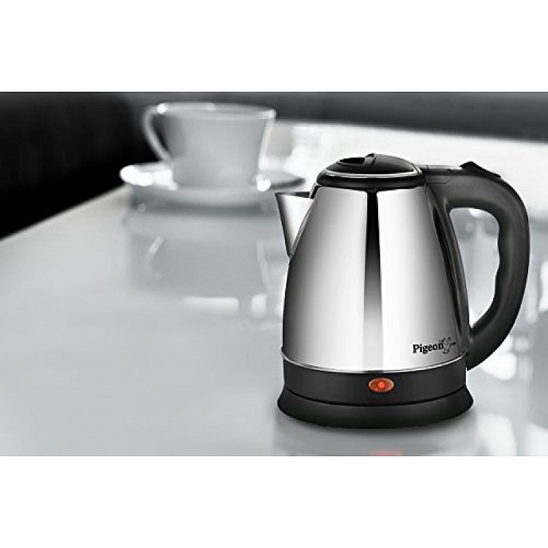 Pigeon by Stovekraft Shiny Steel 1.5-Litre Electric Kettle (Black)