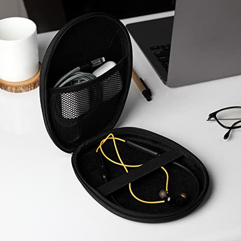 GadgetBite Headphone Vinyl Carrying Case Earpads Storage Bag (Black)