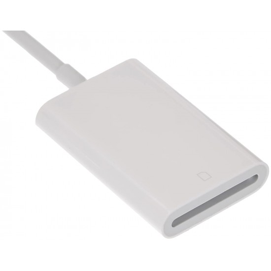 Apple USB-C to SD Card Reader