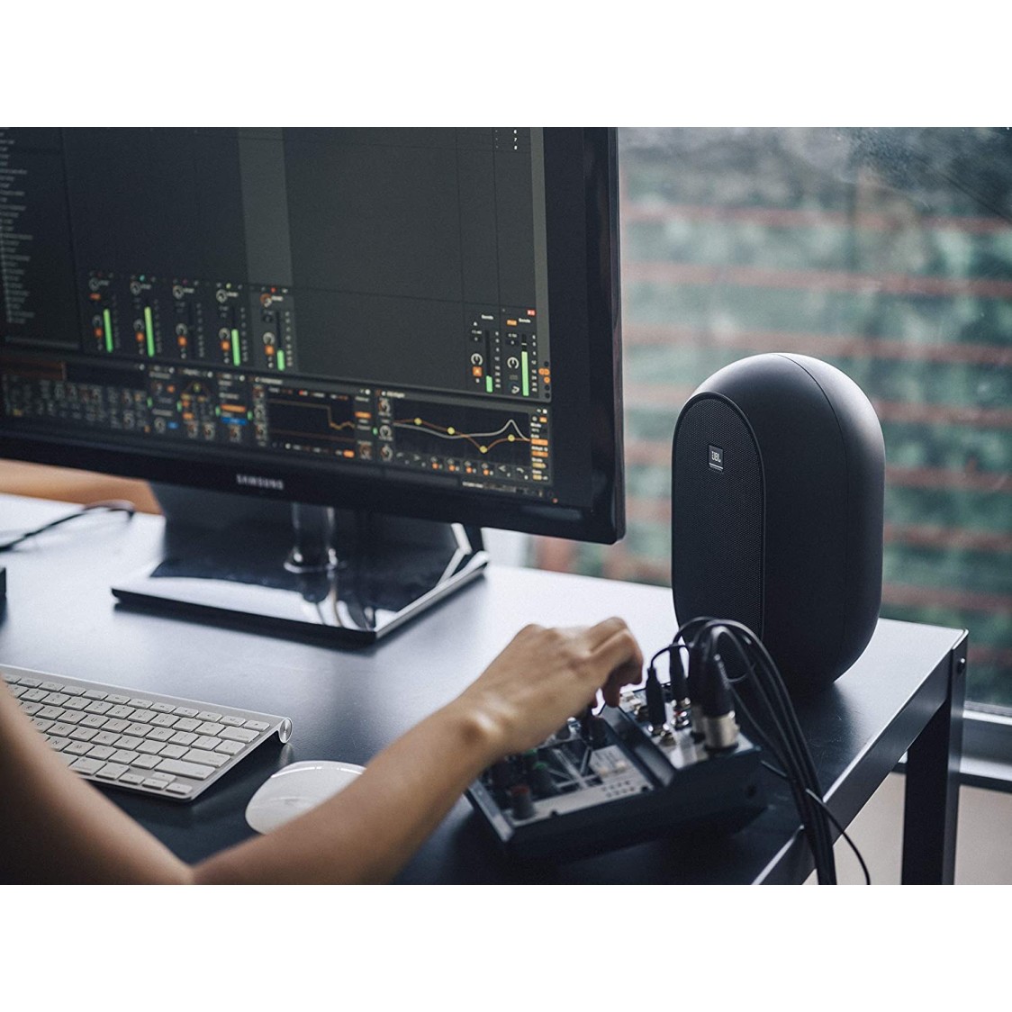 JBL Professional Series 104-BT Compact Desktop Reference Monitors with Bluetooth, Speaker Black