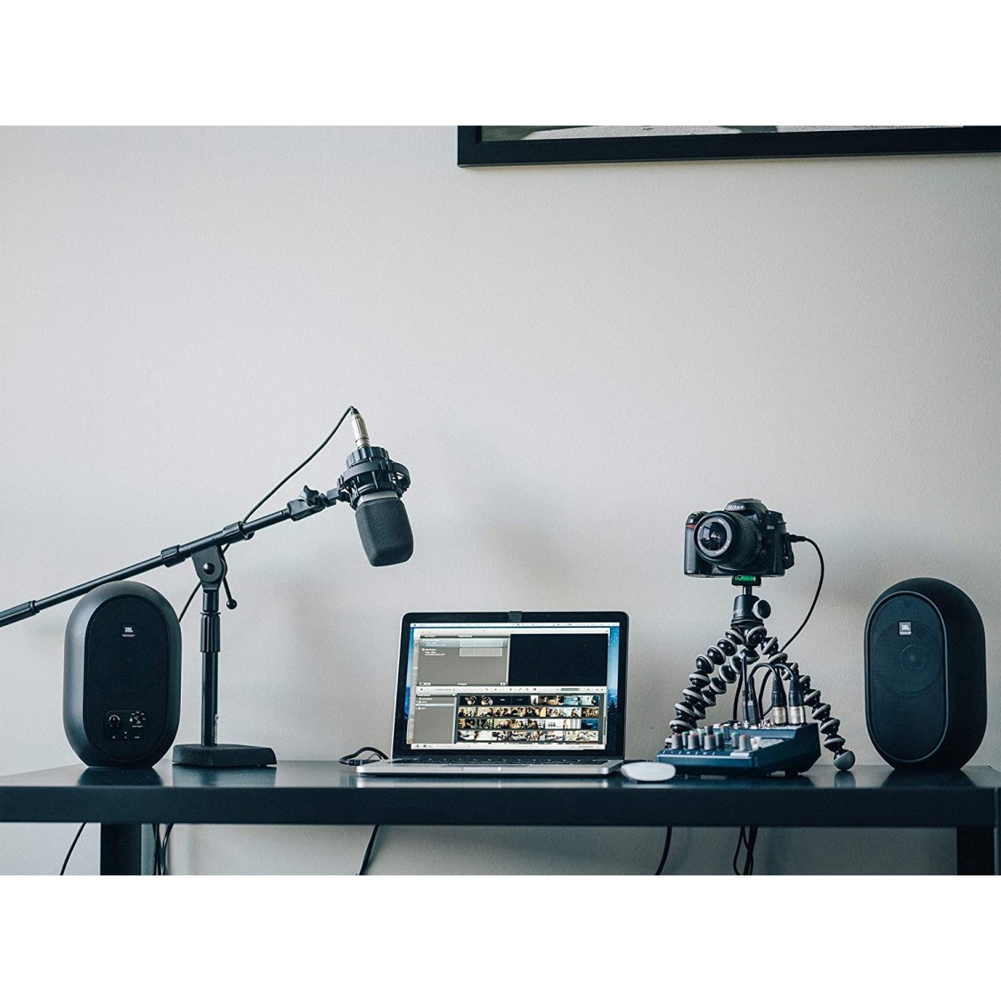 JBL Professional Series 104-BT Compact Desktop Reference Monitors with Bluetooth, Speaker Black