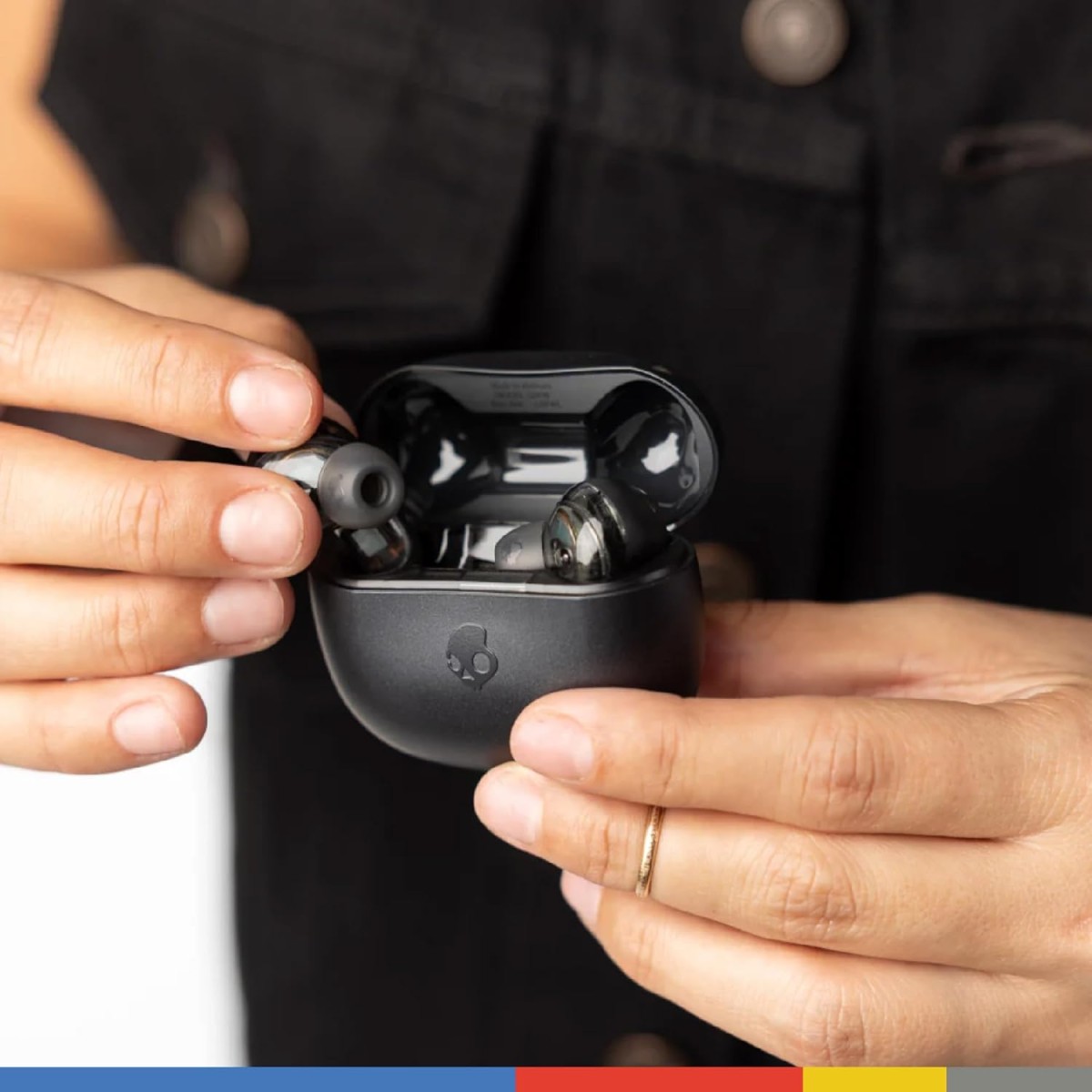 Skullcandy Rail ANC in-Ear Noise Cancelling Wireless Earbuds, Multipoint Pairing,38 Hr Battery, Microphone, Works with iPhone Android and Bluetooth Devices- Black