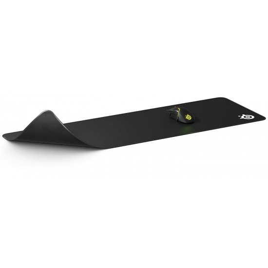 SteelSeries QcK Edge Cloth Gaming Mouse Pad - Never-fray Stitched Edges - Optimized for Gaming Sensors - Maximum Control - Size XL