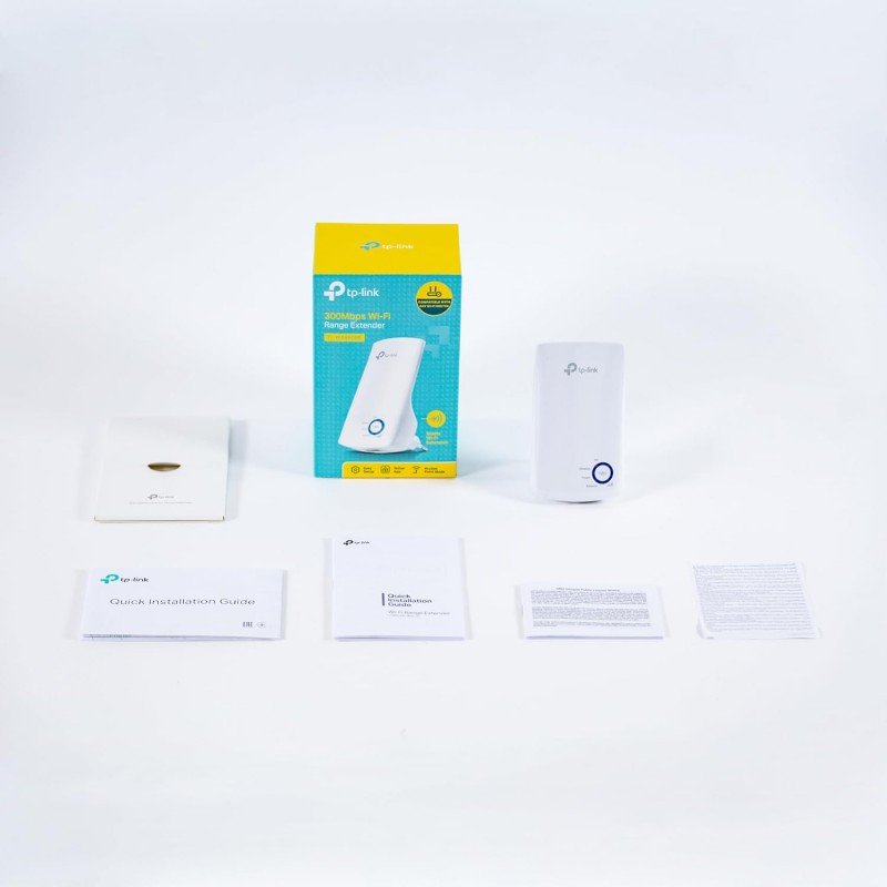 TP-Link TL-WA850RE Single_Band 300Mbps RJ45 Wireless Range Extender, Broadband/Wi-Fi Extender, Wi-Fi Booster/Hotspot with 1 Ethernet Port, Plug and Play, Built-in Access Point Mode, White TP-Link TL-WA850RE Single_Band 300Mbps RJ45 Wireless Range Extender, Broadband/Wi-Fi Extender, Wi-Fi Booster/Hotspot with 1 Ethernet Port, Plug and Play, Built-in Access Point Mode, White