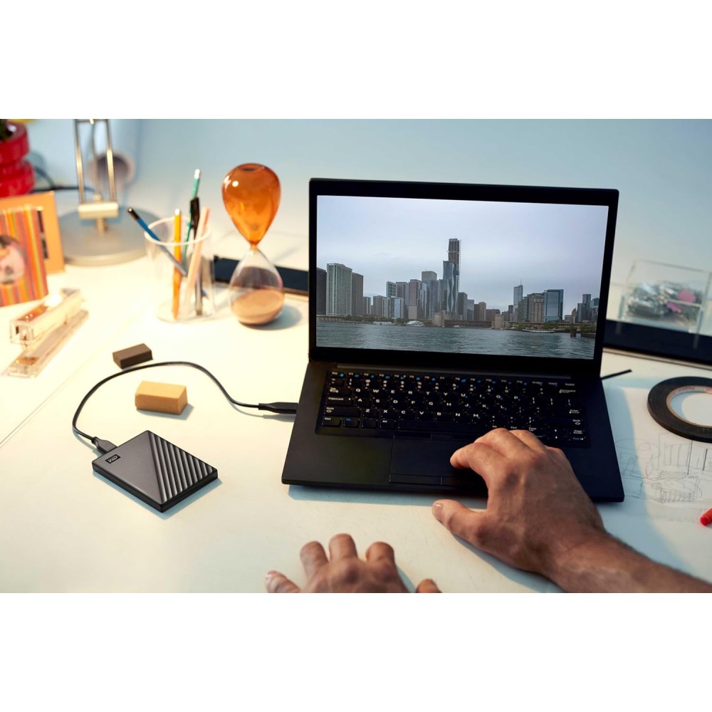 Western Digital WD My Passport 6TB Black - usb3.2_gen_2 Portable Hard Drive with Password Protection and Auto Backup Software