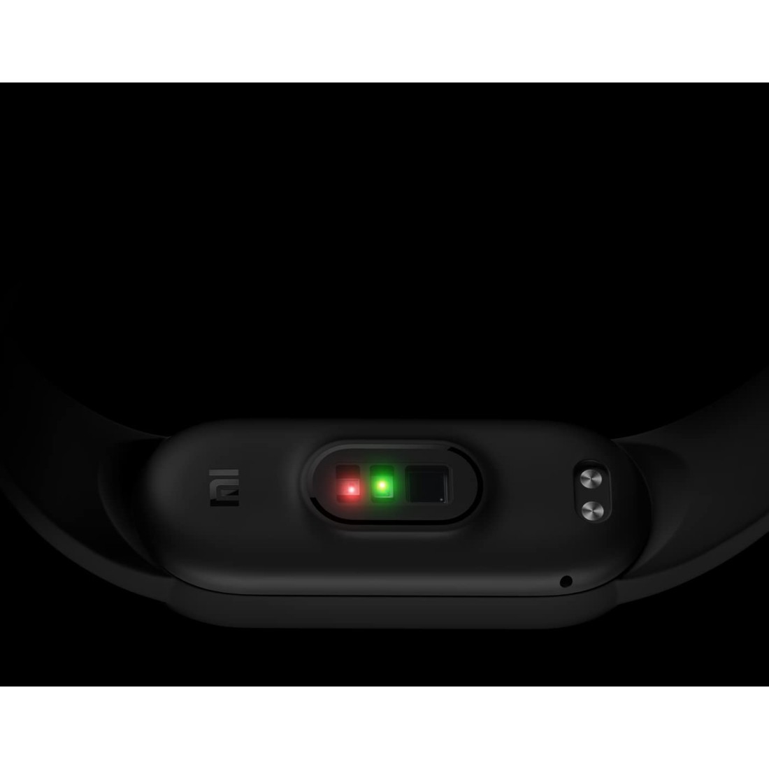 Xiaomi Mi Smart Band 6 - 1.56'' (3.96 cm) Large AMOLED Color Display, 2 Week Battery Life, 30 Fitness Mode, 5 ATM, SpO2, HR, Sleep Monitoring, Women's Health Tracking, Alarm, Music Control (Black)