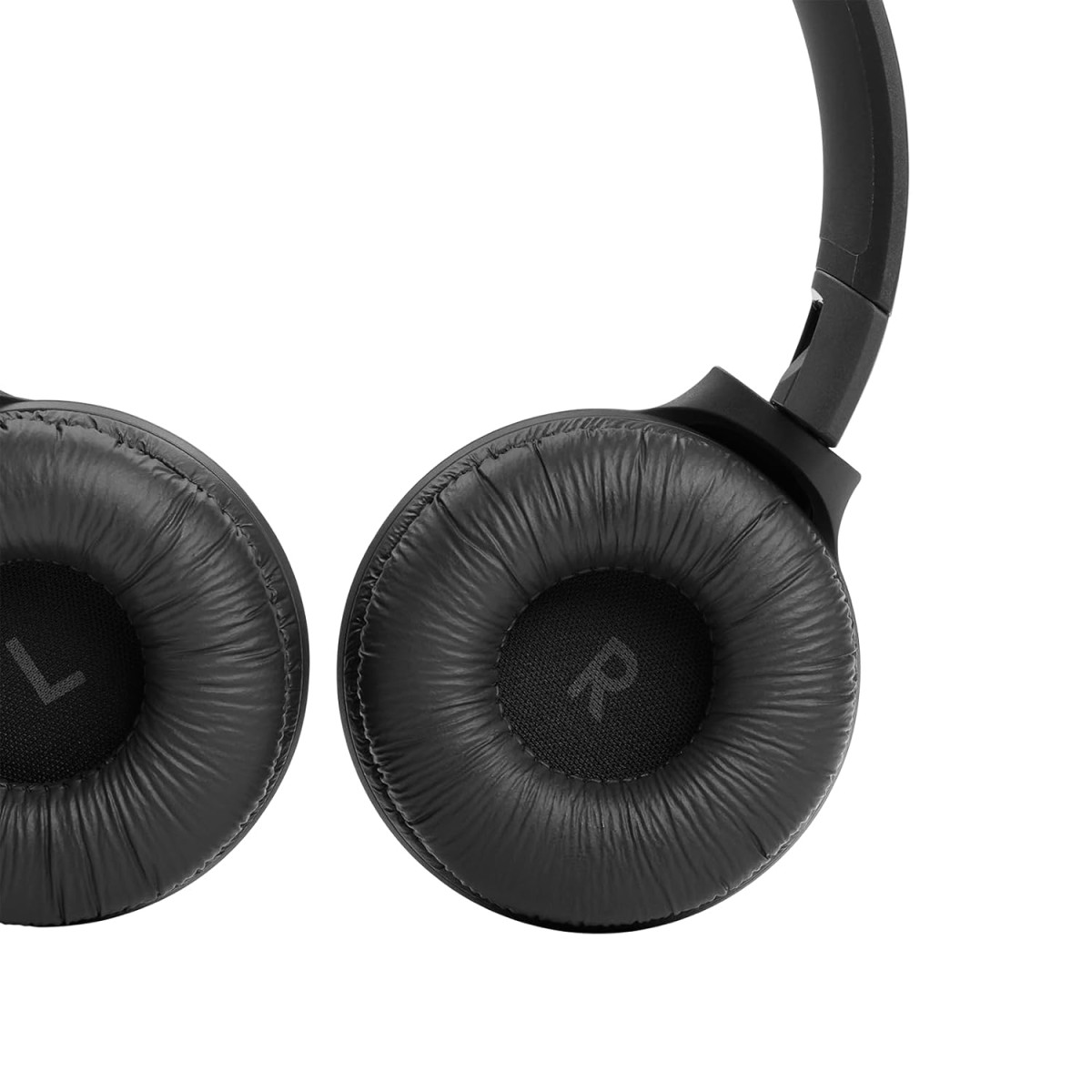 JBL Tune 510BT, On Ear Wireless Headphones with Mic, up to 40 Hours Playtime, Pure Bass, Quick Charging, Dual Pairing, Bluetooth 5.0 & Voice Assistant JBL Tune 510BT, On Ear Wireless Headphones with Mic, up to 40 Hours Playtime, Pure Bass, Quick Charging, Dual Pairing, Bluetooth 5.0 & Voice Assistant