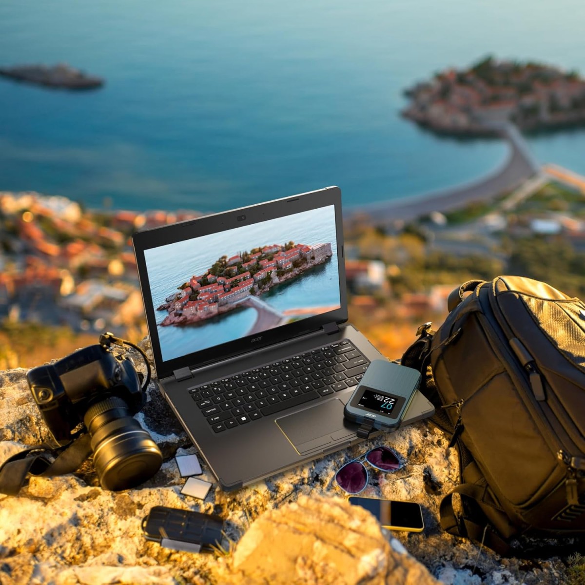 Acer Connect Enduro M3 Wifi 5G Router I 2.4-inch Touchscreen I Ruggedized Design MIL-STD-810H I 2 x 2 MIMO Connectivity I 6500mAh Battery I IP54 Certified, vSIM & Physical SIM support I USB 3.0 Type C