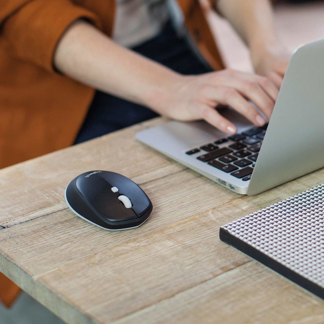 Logitech M337 Wireless Mouse, Bluetooth, 1000 DPI Laser Grade Optical Sensor