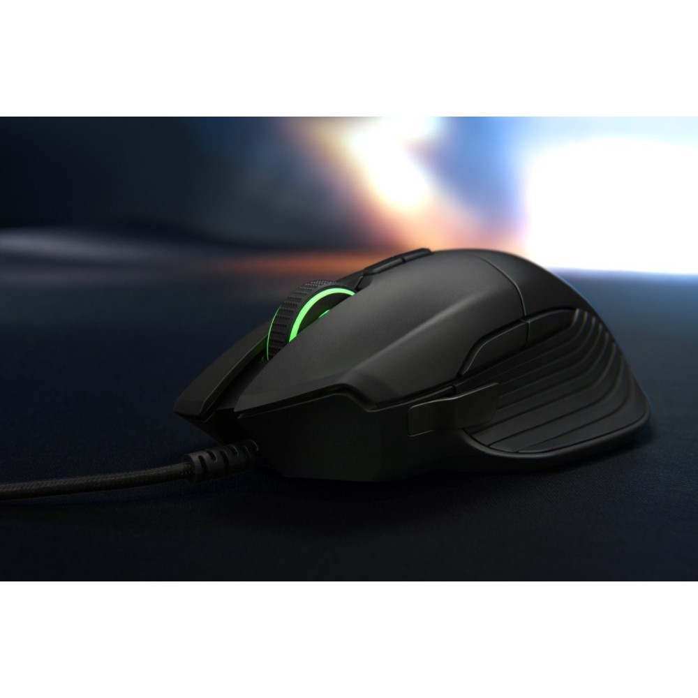 Razer Basilisk Ergonomic FPS Wired Gaming Mouse | True 16,000 DPI 5g Optical Sensor - Chroma RGB Lighting - Black - RZ01-02330100-R3A1