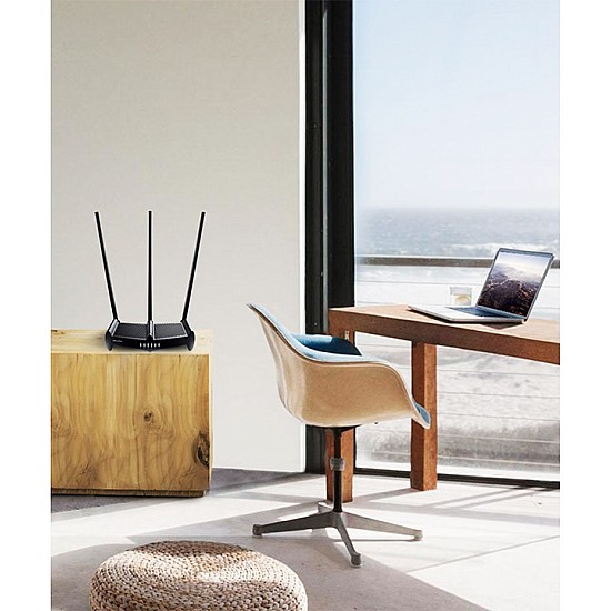 TP-Link TL-WR941HP 450Mbps High-Power Wireless Router  Three Detachable 9 dBi High-Gain Antennas