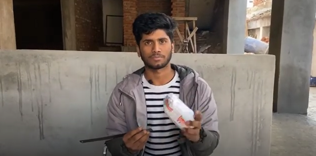 Kundan Bhandari purchased Earbuds from vlebazaar - Review Video
