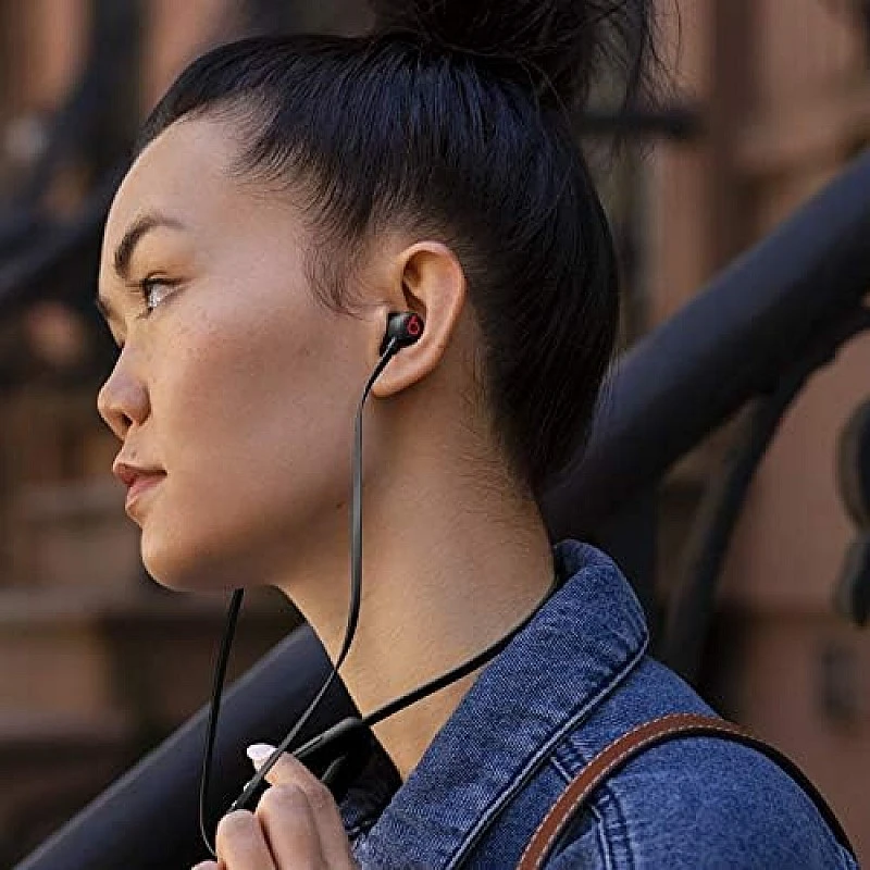 Beats Flex Wireless Earbuds - Apple W1 Headphone - Black Beats Flex Wireless Earbuds - Apple W1 Headphone - Black