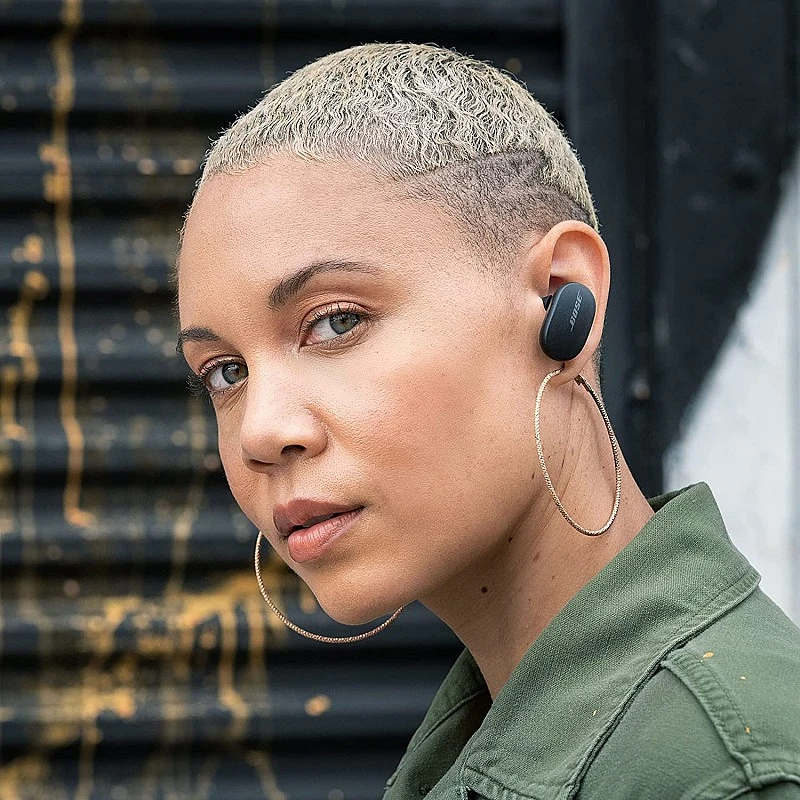 Bose Quiet comfort Noise Cancelling Bluetooth Truly Wireless in Ear Earbuds with Mic with Touch Control (Triple Black) Bose Quiet comfort Noise Cancelling Bluetooth Truly Wireless in Ear Earbuds with Mic with Touch Control (Triple Black)