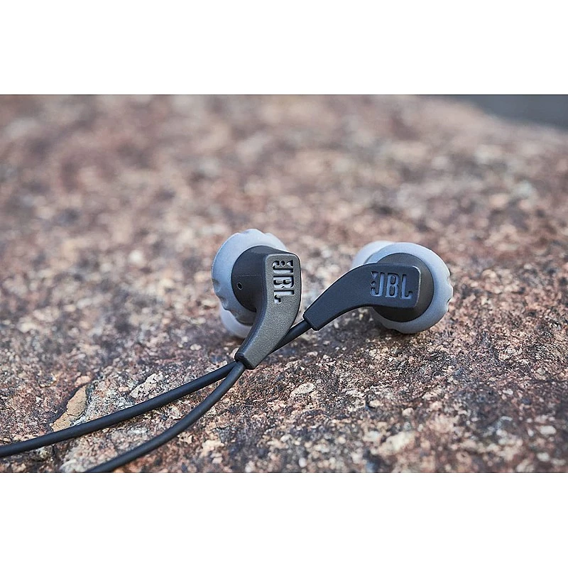 JBL Endurance RunBT, Sports in Ear Wireless Bluetooth Earphones with Mic, Sweatproof, Flexsoft eartips, Magnetic Earbuds JBL Endurance RunBT, Sports in Ear Wireless Bluetooth Earphones with Mic, Sweatproof, Flexsoft eartips, Magnetic Earbuds