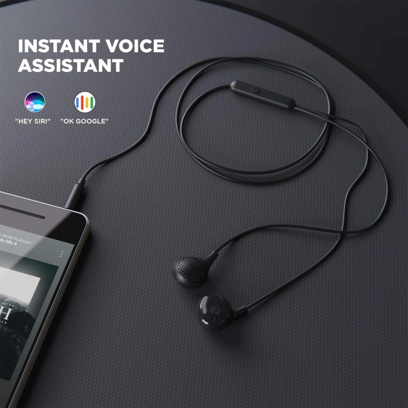 boAt Bassheads 104 in Ear Wired Earphones Black boAt Bassheads 104 in Ear Wired Earphones Black
