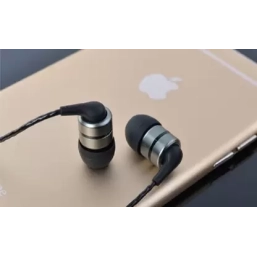 SoundMagic E80C in Ear Isolating Earphones with Microphone  Black (Gunmetal)